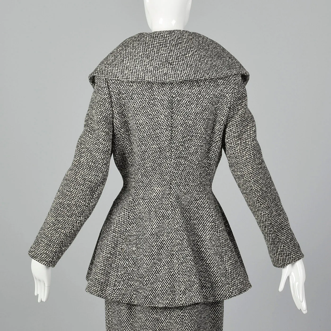 1950s Wool Tweed Skirt Suit with Sculptable Portrait Collar