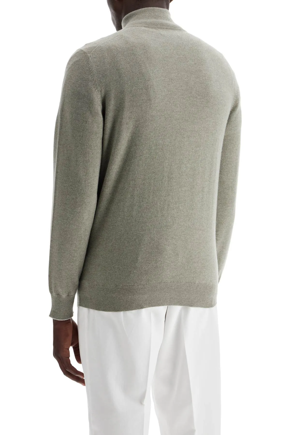 BRUNELLO CUCINELLI Luxurious Cashmere Turtleneck Sweater with Timeless Style