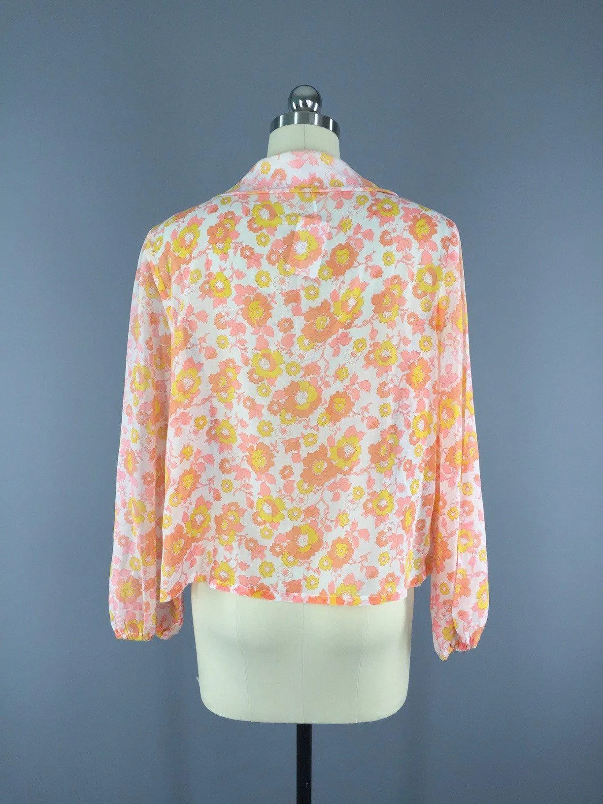 Vintage Blouse / Floral Print Cotton Voile